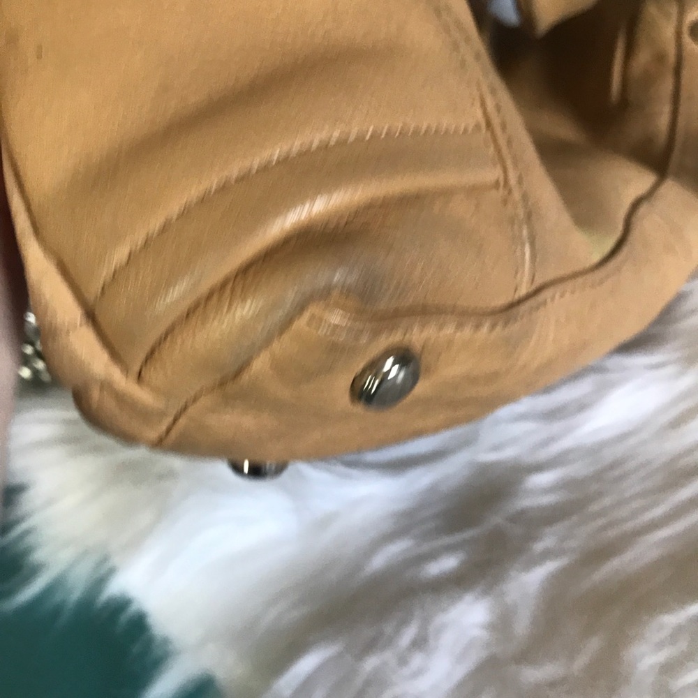 B Makowsky boho chic tan shoulder bag - Picture 11 of 16